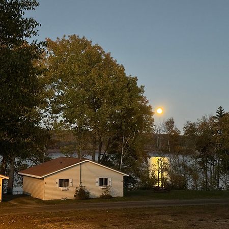 The Fundy Rocks Resort Hopewell Cape Eksteriør bilde