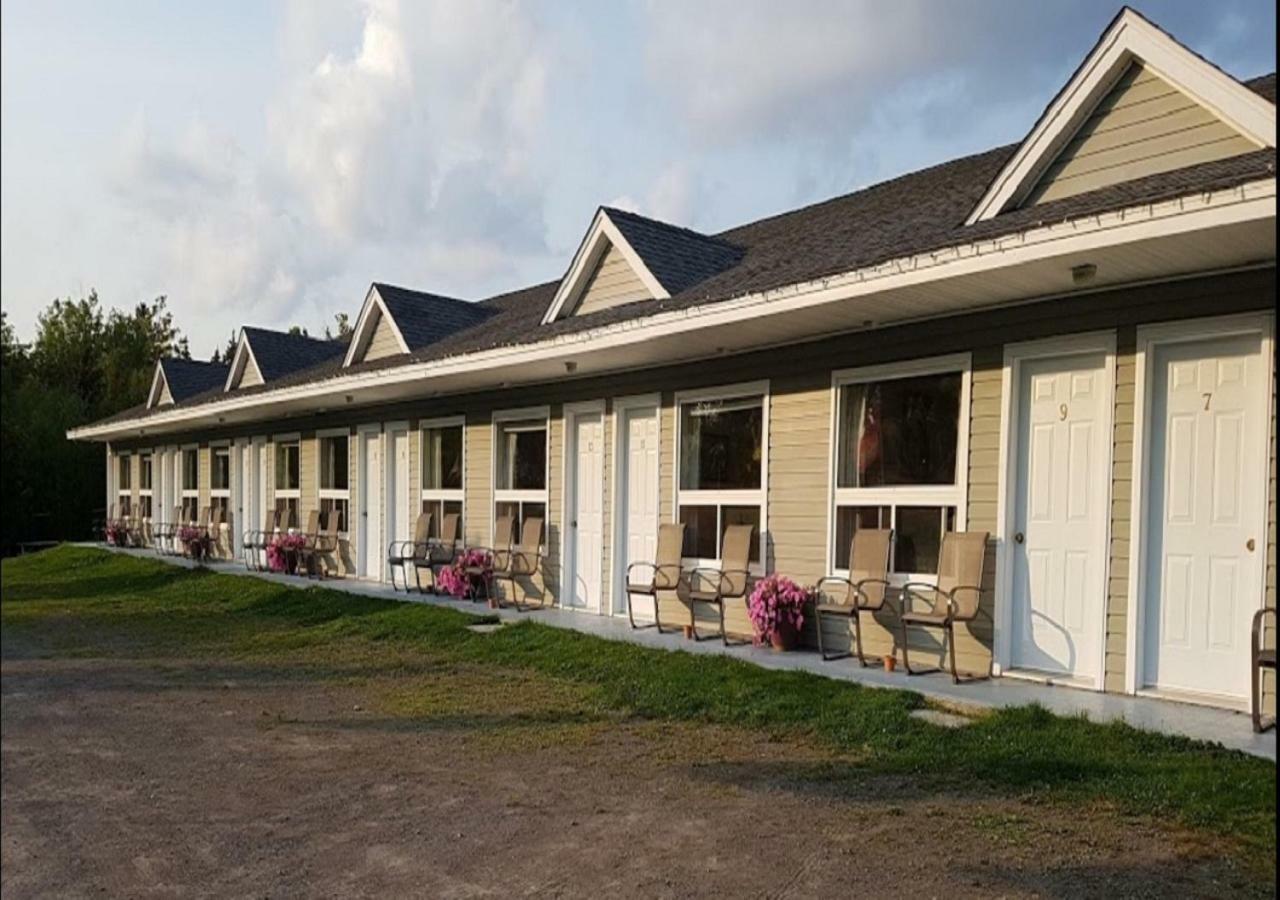 The Fundy Rocks Resort Hopewell Cape Eksteriør bilde